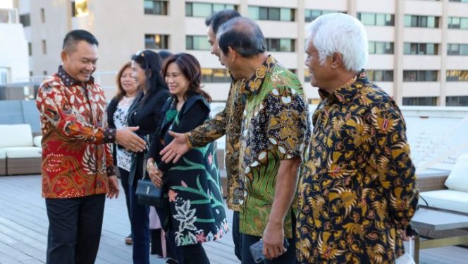 
Silaturahmi Jenderal Dudung Dengan Diaspora Indonesia di Los Angeles Diapresiasi Konjen RI – Sumsel Today